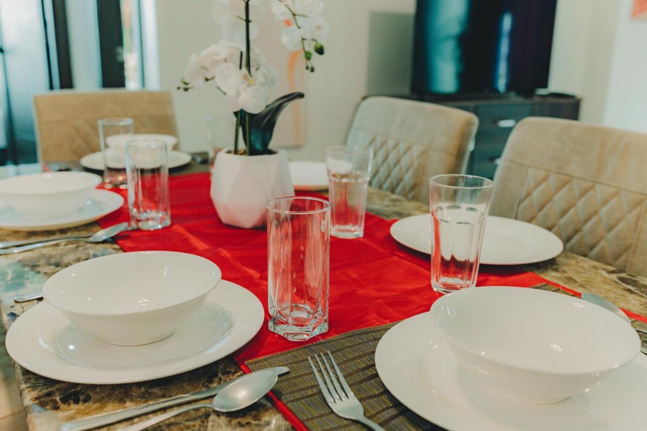 Ayala Mall 10Mins Walk Cebu City Apartment & Pool Eksteriør billede